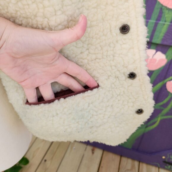 Vintage 1970's OUI Reversible Brown Leather & Sherpa Vest - Picture 15 of 16